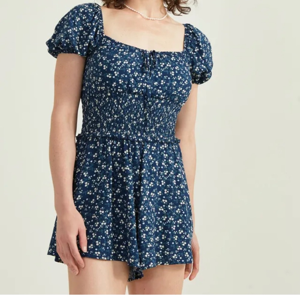 Altar’d State Romper Lexia Puff Sleeve Dainty Floral Short Milkmaid Cinch Waist